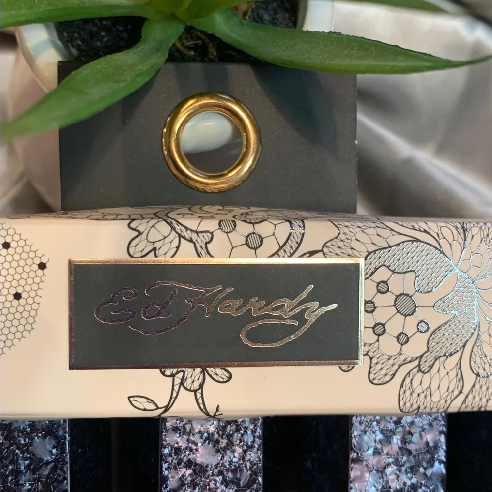 🌹ED HARDY Glossy Delight • 5-Pc Lip Gloss Set - Mixed Shades - NWT